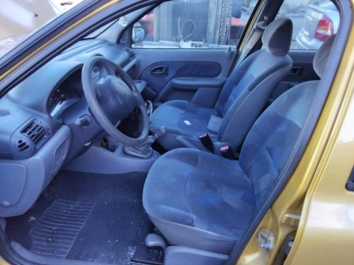 RENAULT CLIO II FASE I (B/CB0) — автомобиль-донор на запчасти 