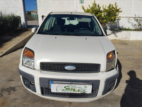 Ford Fusion (CBK)(2002->) — vehículo donante para recambios 