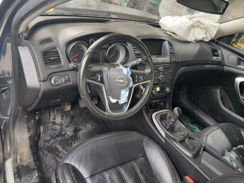 OPEL INSIGNIA BERLINA — автомобиль-донор на запчасти 