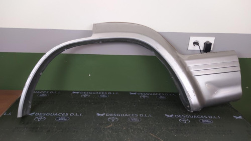 ALETIN TRASERO IZQUIERDO MITSUBISHI MONTERO (V20/V40) 