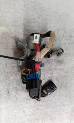 CONMUTADOR DE ARRANQUE