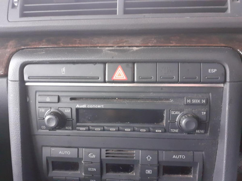  WARNING AUDI A4 AVANT (8E) 