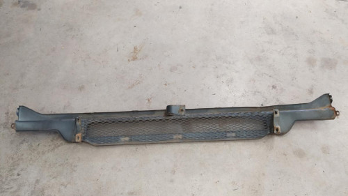 REJILLA DELANTERA MITSUBISHI MONTERO (V20/V40) 