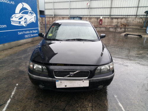  VOLVO S60 BERLINA 