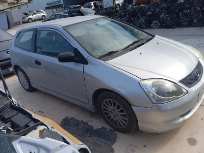 HONDA CIVIC BERLINA 3 PUERTAS (EP)