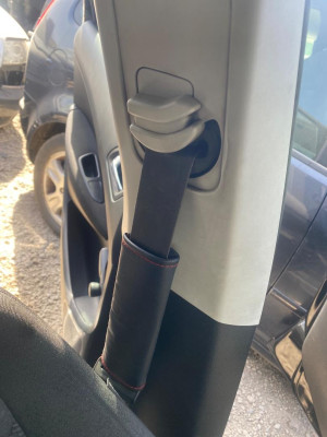 CINTURON SEGURIDAD DELANTERO IZQUIERDO