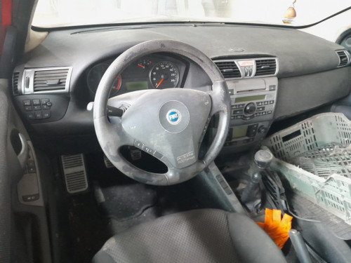  FIAT STILO (192) 