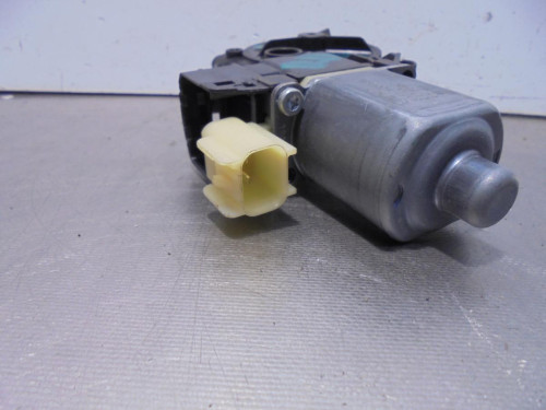  MOTOR ELEVALUNAS DELANTERO DERECHO Ford FIESTA (CB1) 