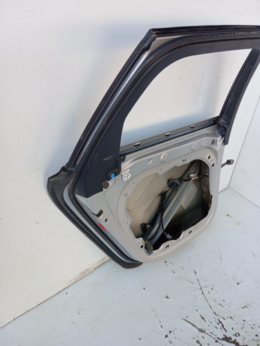  PUERTA TRASERA IZQUIERDA VOLVO V90 FAMILIAR 