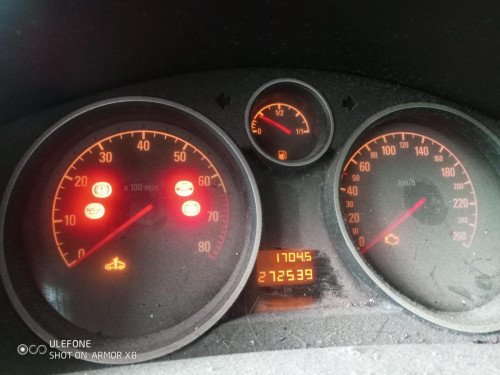  OPEL ASTRA H GTC 