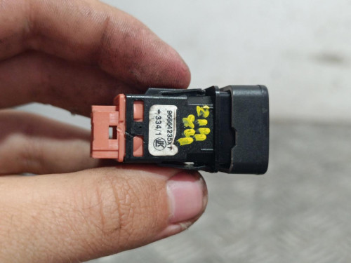  INTERRUPTOR 