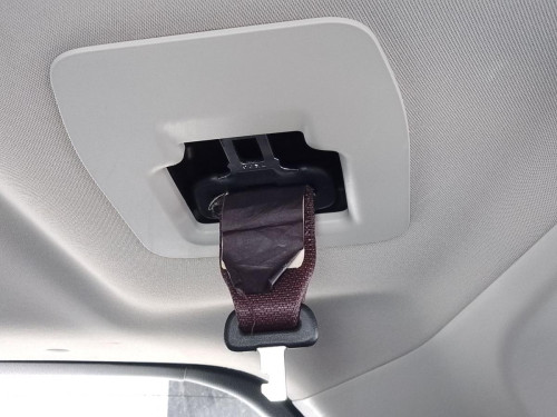 CINTURON SEGURIDAD TRASERO CENTRAL Toyota RAV4 