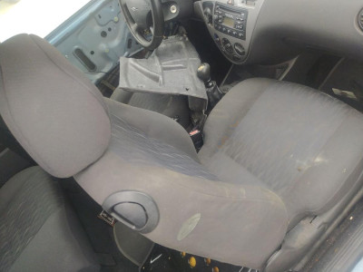 CINTURON SEGURIDAD DELANTERO DERECHO