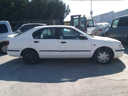  NISSAN PRIMERA BERLINA (P11) 