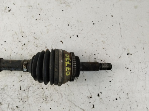 TRANSMISION DELANTERA IZQUIERDA Toyota COROLLA (E12) 