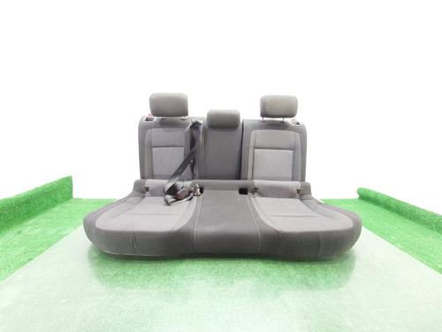 ASIENTOS TRASEROS Volkswagen PASSAT BERLINA (3G2) 
