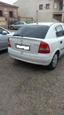 OPEL ASTRA G BERLINA