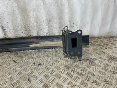 REFUERZO PARAGOLPES DELANTERO
