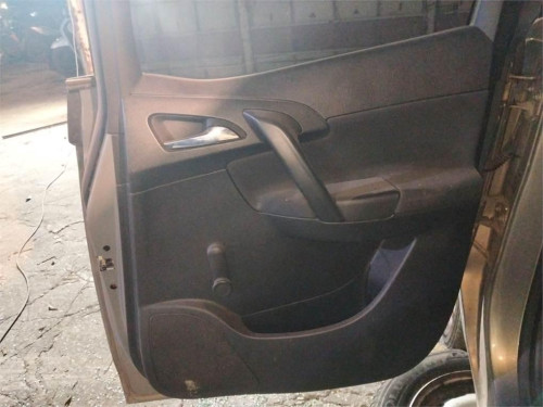 ELEVALUNAS TRASERO DERECHO Opel MERIVA B 