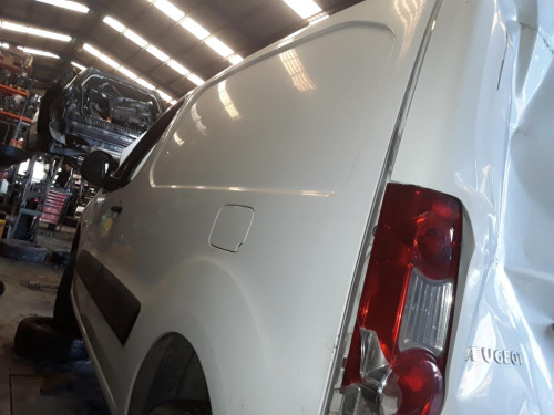 PEUGEOT PARTNER TEPEE — автомобиль-донор на запчасти 