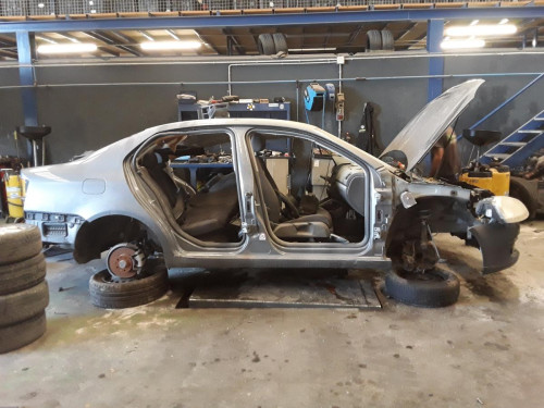  VOLKSWAGEN JETTA V (1K2) 