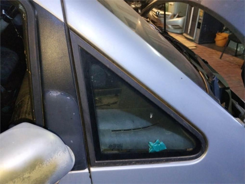 LUNA CUSTODIA DELANTERA DERECHA SEAT ALHAMBRA (7V9) 