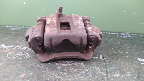 PINZA DE FRENO TRASERA IZQUIERDA Toyota LAND CRUISER (J15) 