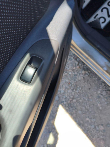  MANDO ELEVALUNAS TRASERO IZQUIERDO KIA RIO (JB) 