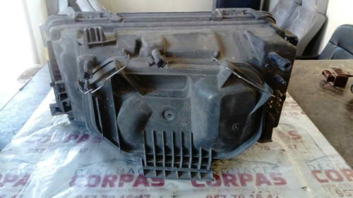 FARO DERECHO MERCEDES-BENZ 