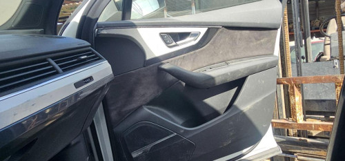 ELEVALUNAS DELANTERO DERECHO Audi SQ7 (4MB) 