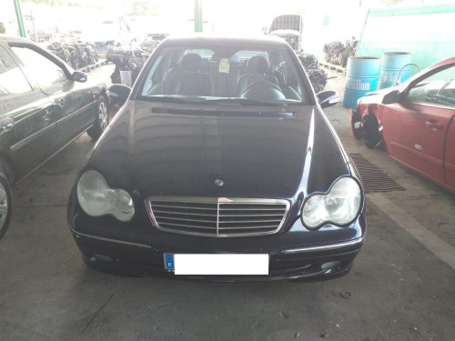  MERCEDES-BENZ CLASE C (BM 203) BERLINA 