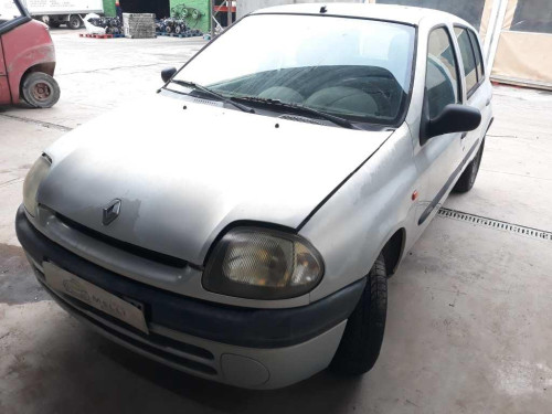 RENAULT CLIO II FASE I (B/CB0) — автомобиль-донор на запчасти 