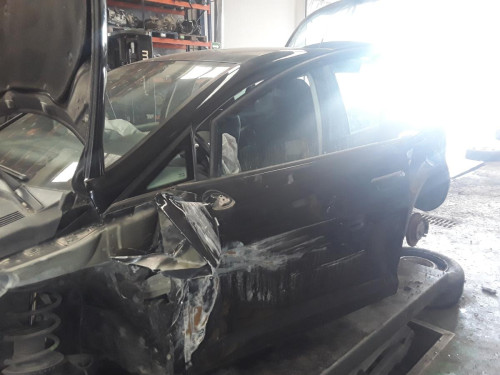 SEAT IBIZA BERLINA (6J5) — автомобиль-донор на запчасти 