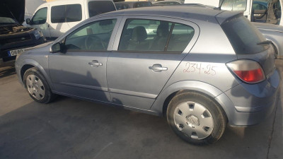 OPEL ASTRA H BERLINA