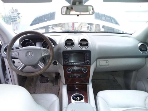 MERCEDES-BENZ CLASE ML (BM 164) — vehículo donante para recambios 