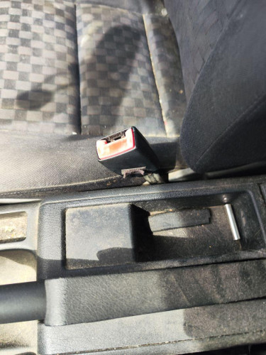 ENGANCHE CINTURON DELANTERO DERECHO Audi A6 BERLINA (4B2) 