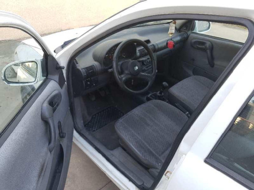  OPEL CORSA B 