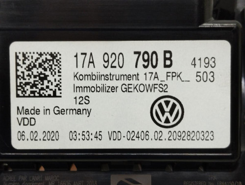 CUADRO INSTRUMENTOS VOLKSWAGEN T-ROC (A11) 