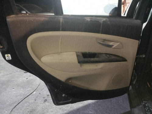 GUARNECIDO PUERTA TRASERA IZQUIERDA Fiat LINEA (110) 