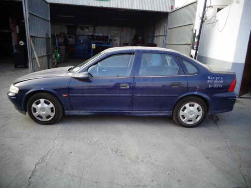  OPEL VECTRA B BERLINA 