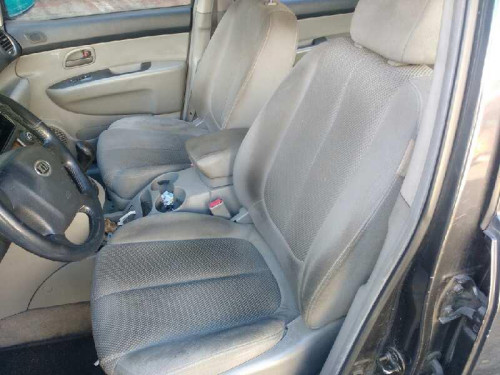  KIA CARENS (UN) 