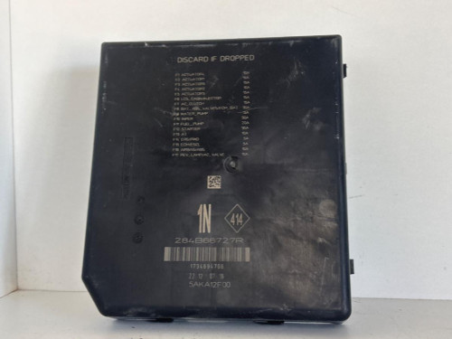 CAJA RELES / FUSIBLES RENAULT TALISMAN SPORT TOURER 