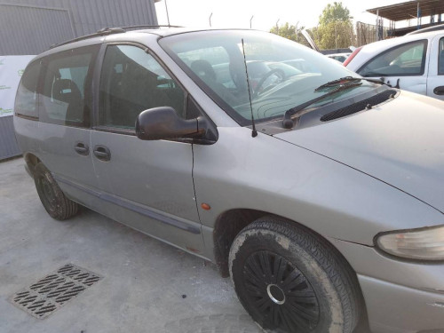 CHRYSLER VOYAGER GS — автомобиль-донор на запчасти 