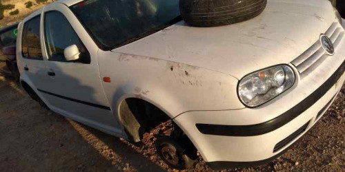 VOLKSWAGEN GOLF IV BERLINA (1J1)(10.1997) — автомобиль-донор на запчасти 