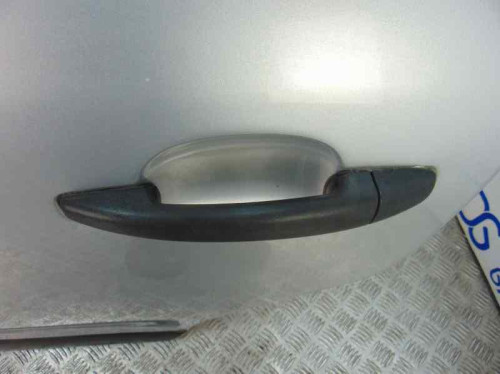 PUERTA TRASERA IZQUIERDA used