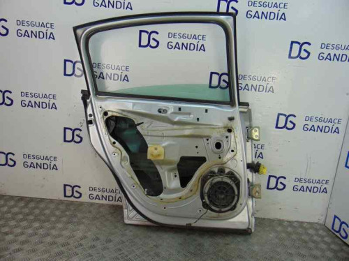 PUERTA TRASERA IZQUIERDA used