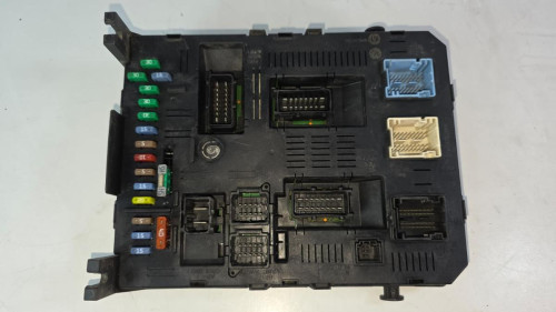  CAJA RELES / FUSIBLES CITROEN C5 BERLINA 
