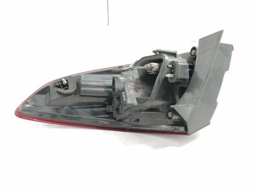 PILOTO TRASERO IZQUIERDO RENAULT MEGANE III SPORT TOURER 