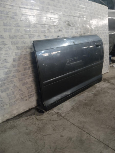  PUERTA DELANTERA IZQUIERDA 