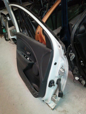 PUERTA DELANTERA IZQUIERDA, RENAULT, MEGANE III SPORT TOURER
